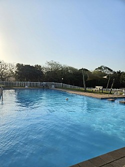 Pool 2